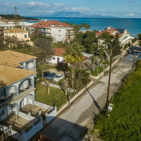 Trenta Nove Apart Otel Plános